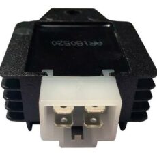 REGULADOR DE VOLTAJE MONOFASICO 4 PINES SMASH/110 OSAKA