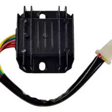 REGULADOR DE VOLTAJE 5 PINES LUZ ENCENDIDA SKUA200/STYLER/BLITZ OSAKA